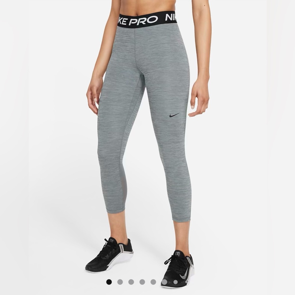 Nike Pro Mid rise leggings
